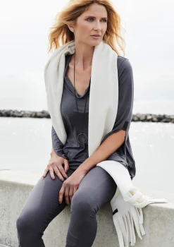 Henriette Steffensen Copenhagen SCHAL MIT FRANSEN | 4077 OFF WHITE Fashion